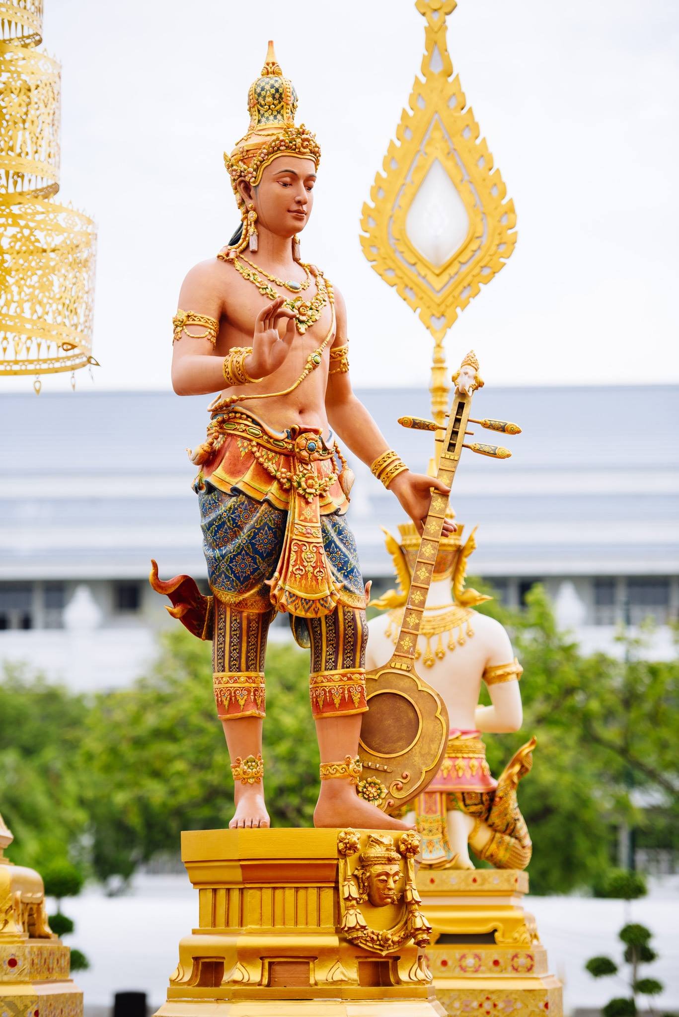 ท้าวธตรฐ
